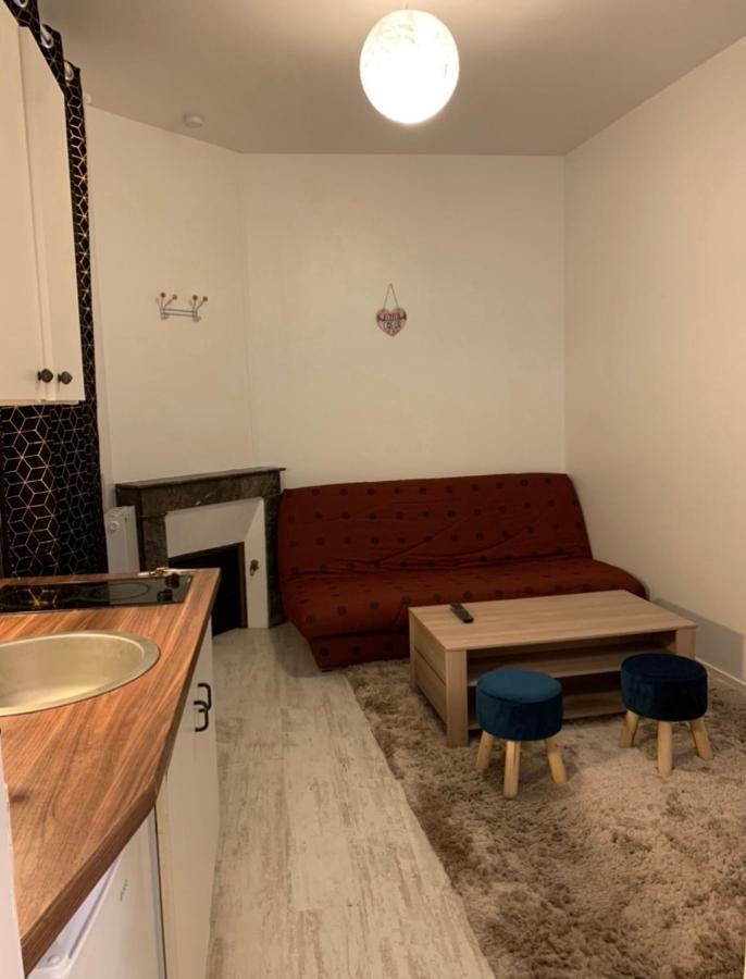 Studio Meuble Gare Ανζέρ Εξωτερικό φωτογραφία